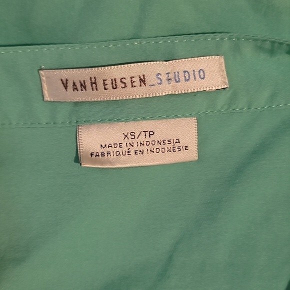 Van Heusen Studio Seafoam Green Button Up Blouse Size XS - Picture 3 of 4